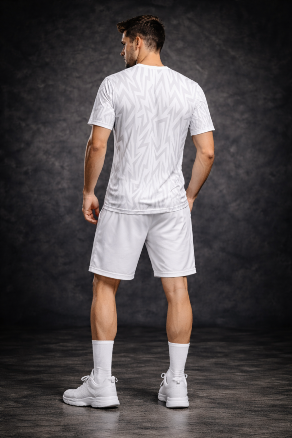 Camiseta Thunder Strike White – G.O.L.D. Collection